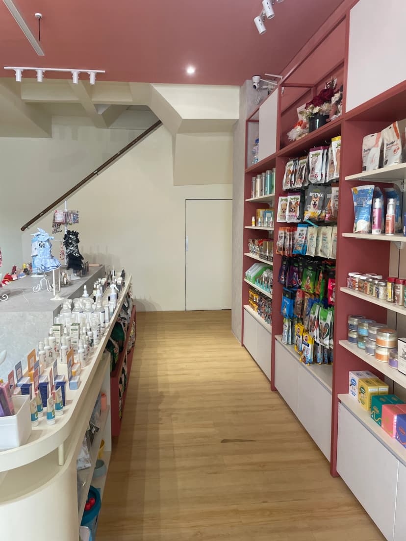Pawship Store products display